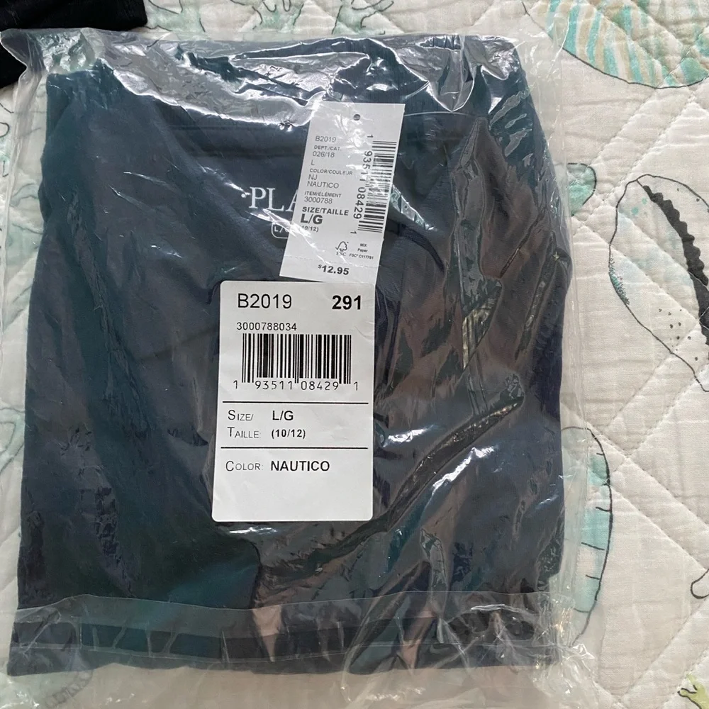 2 L size 10-12 Children's Place polos with light aqua shorts embroidered shorts - Picture 3 of 5